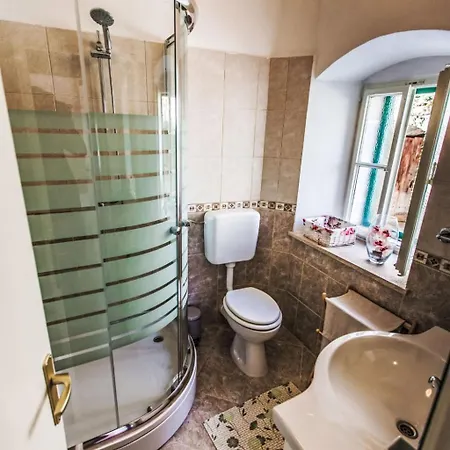 Vila Natura With Private Pool By Interhome *